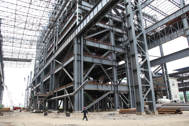 鞍山宝得公司120吨转炉钢结构主体厂房竣工